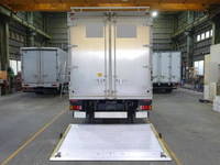 いすゞエルフアルミバン小型（2t・3t）[写真22]