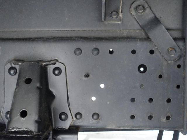 いすゞエルフアルミバン小型（2t・3t）[写真32]