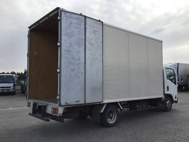 いすゞエルフアルミバン小型（2t・3t）[写真11]