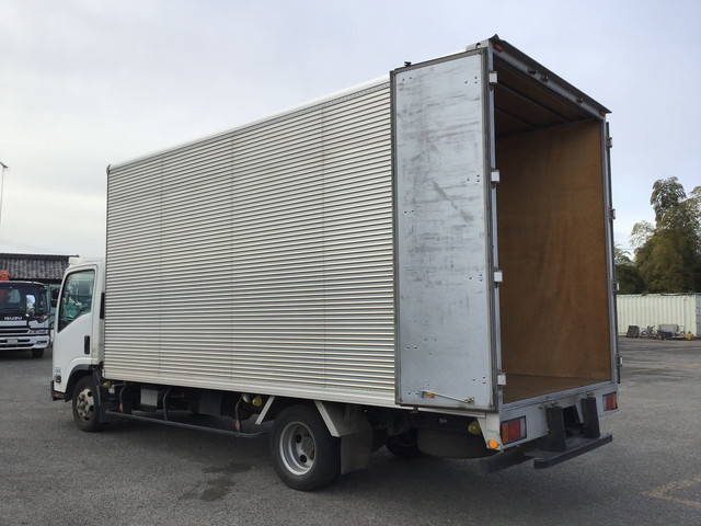 いすゞエルフアルミバン小型（2t・3t）[写真12]