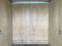 いすゞエルフアルミバン小型（2t・3t）[写真15]