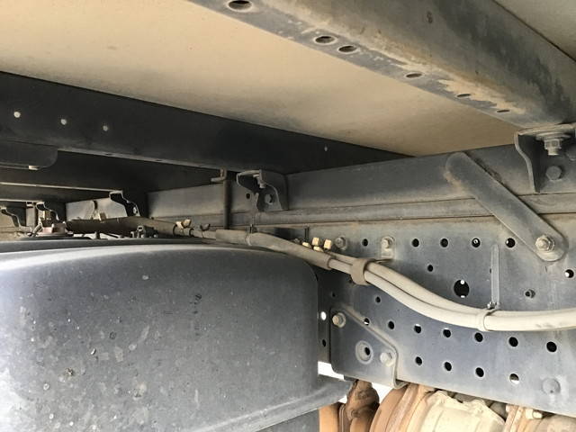 いすゞエルフアルミバン小型（2t・3t）[写真22]