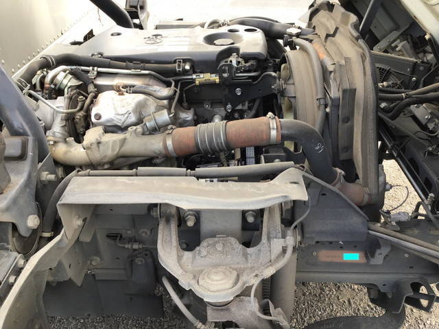 いすゞエルフアルミバン小型（2t・3t）[写真25]