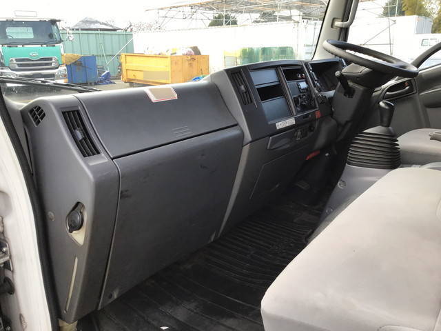 いすゞエルフアルミバン小型（2t・3t）[写真33]