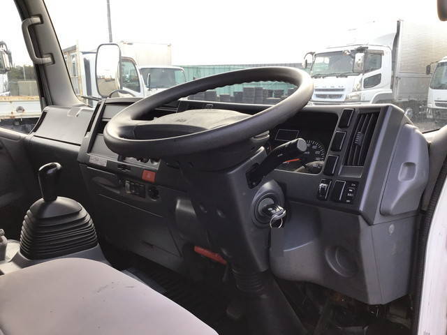 いすゞエルフアルミバン小型（2t・3t）[写真34]