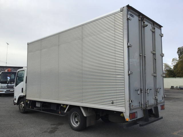 いすゞエルフアルミバン小型（2t・3t）[写真04]