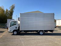 いすゞエルフアルミバン小型（2t・3t）[写真05]