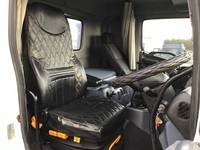 日野プロフィアセルフクレーン4段大型（10t）[写真35]