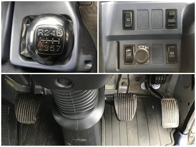 日野プロフィアセルフクレーン4段大型（10t）[写真39]