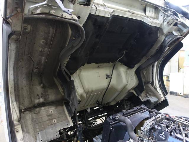 三菱ふそうキャンター冷凍車（冷蔵車）小型（2t・3t）[写真18]