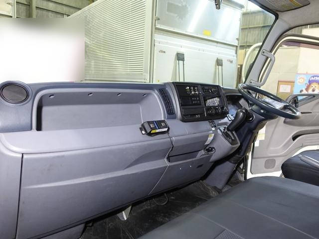 三菱ふそうキャンター冷凍車（冷蔵車）小型（2t・3t）[写真22]