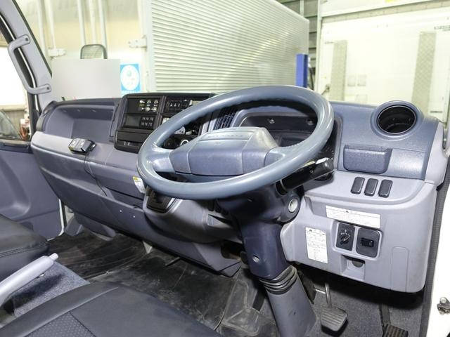 三菱ふそうキャンター冷凍車（冷蔵車）小型（2t・3t）[写真24]