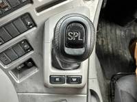 UDトラックスクオンアルミウイング大型（10t）[写真23]