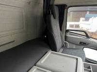 UDトラックスクオンアルミウイング大型（10t）[写真27]