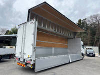 UDトラックスクオンアルミウイング大型（10t）[写真02]