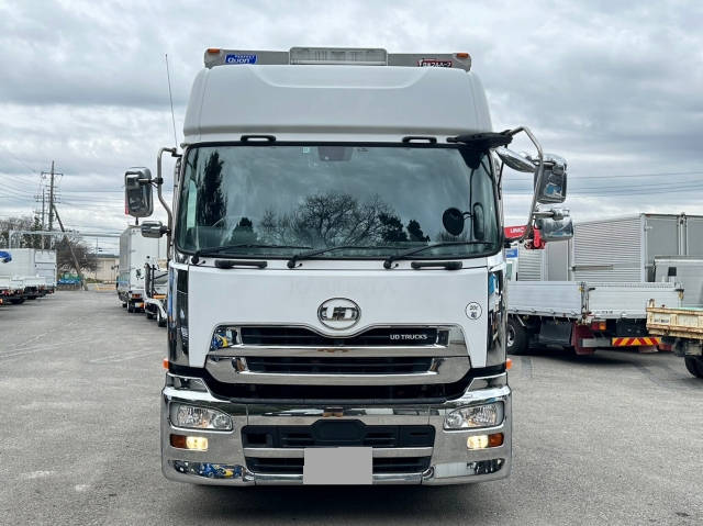 UDトラックスクオンアルミウイング大型（10t）[写真05]