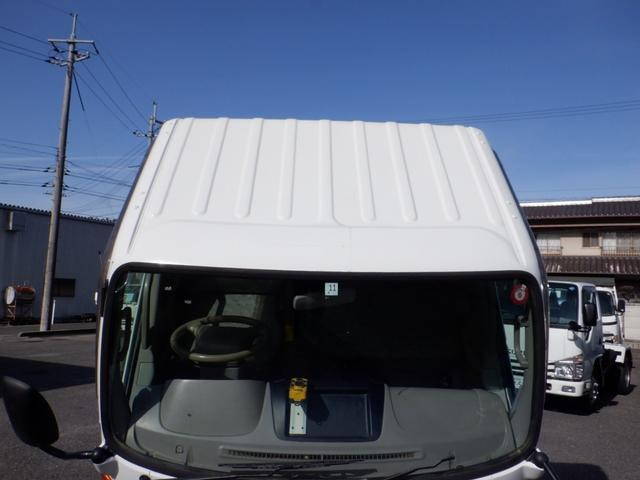 日野デュトロコンテナ専用車小型（2t・3t）[写真08]