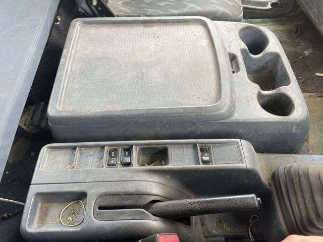 日野レンジャークレーン5段中型（4t）[写真37]