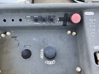 三菱ふそうキャンター高所作業車小型（2t・3t）[写真18]