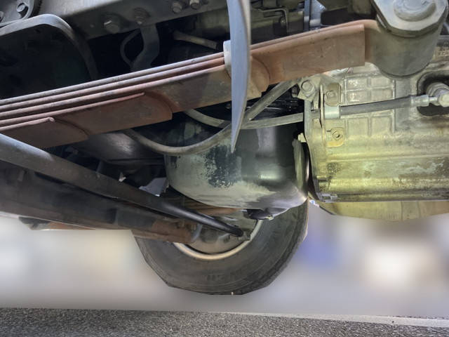 三菱ふそうキャンター高所作業車小型（2t・3t）[写真23]