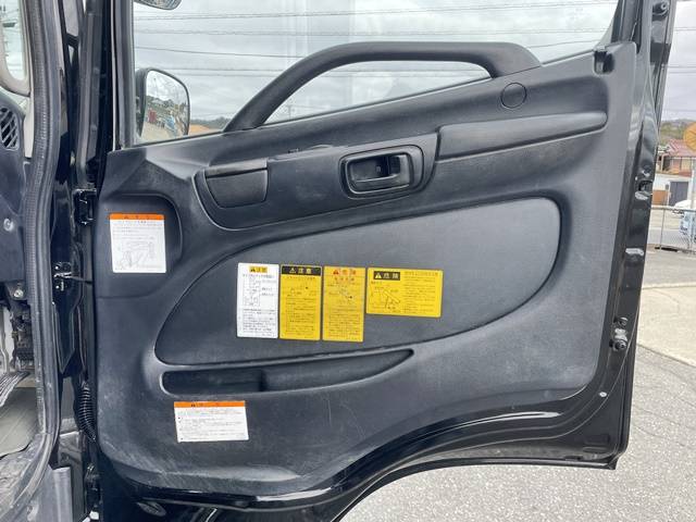 日野レンジャーローダーダンプ増トン（6t・8t）[写真27]