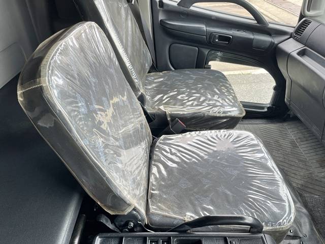 日野レンジャーローダーダンプ増トン（6t・8t）[写真35]