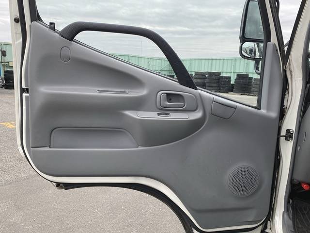 日野デュトロ高所作業車小型（2t・3t）[写真30]