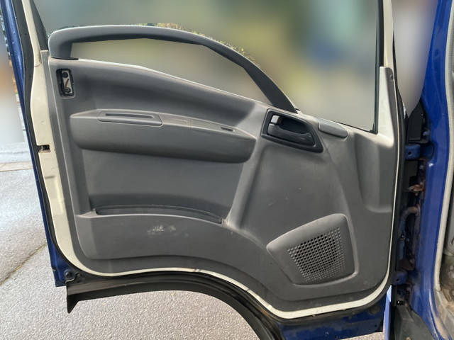 いすゞエルフパッカー車（塵芥車）小型（2t・3t）[写真28]