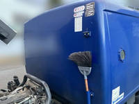 いすゞエルフパッカー車（塵芥車）小型（2t・3t）[写真07]