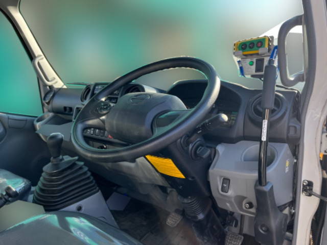 日野デュトロローダーダンプ小型（2t・3t）[写真31]