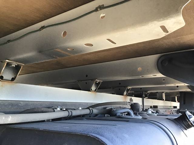 日野デュトロ平ボディ小型（2t・3t）[写真24]