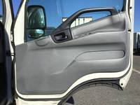 日野デュトロ平ボディ小型（2t・3t）[写真30]