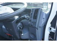 いすゞエルフ平ボディ小型（2t・3t）[写真18]