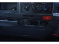 いすゞエルフ平ボディ小型（2t・3t）[写真24]