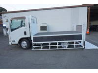 いすゞエルフ平ボディ小型（2t・3t）[写真32]