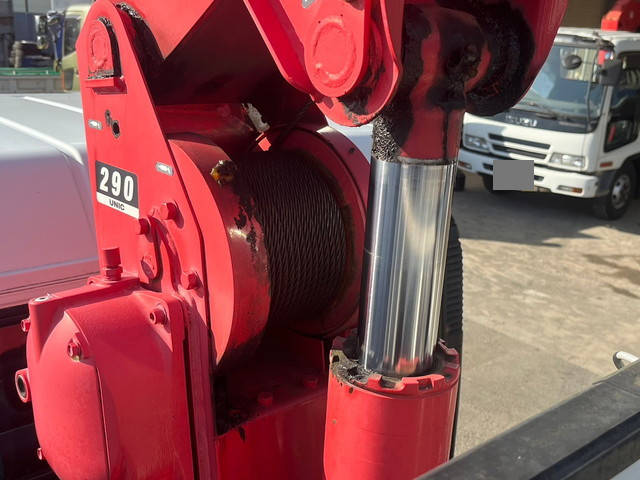 三菱ふそうキャンタークレーン4段小型（2t・3t）[写真15]