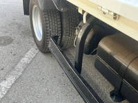 三菱ふそうキャンタークレーン4段小型（2t・3t）[写真37]