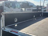 三菱ふそうキャンタークレーン4段小型（2t・3t）[写真08]