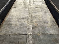 いすゞエルフ平ボディ小型（2t・3t）[写真10]