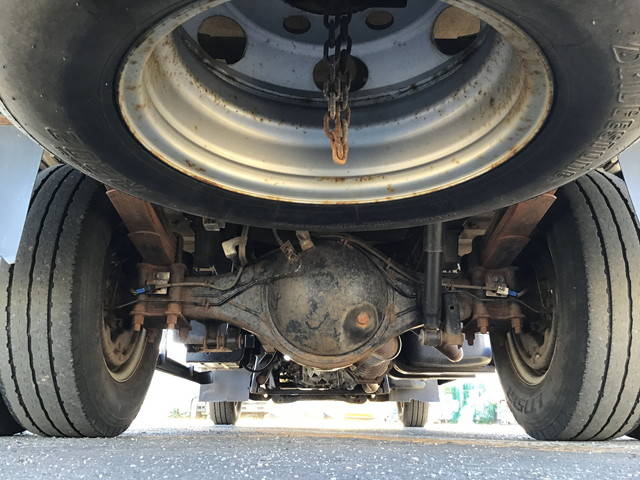 いすゞエルフ平ボディ小型（2t・3t）[写真19]