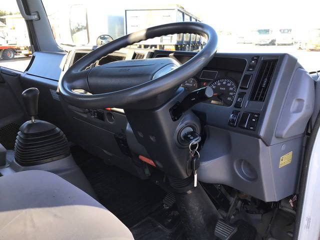 いすゞエルフ平ボディ小型（2t・3t）[写真27]