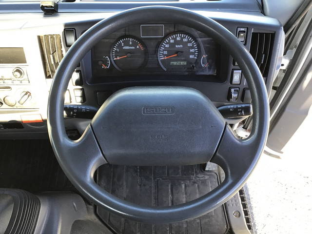 いすゞエルフ平ボディ小型（2t・3t）[写真29]