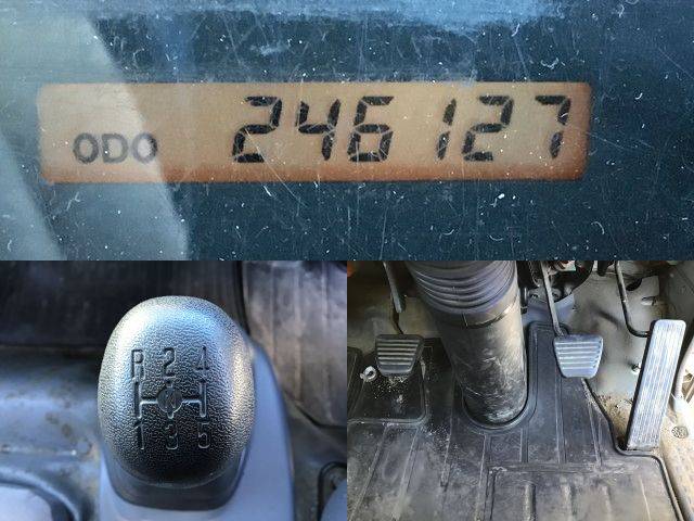 いすゞエルフ平ボディ小型（2t・3t）[写真30]