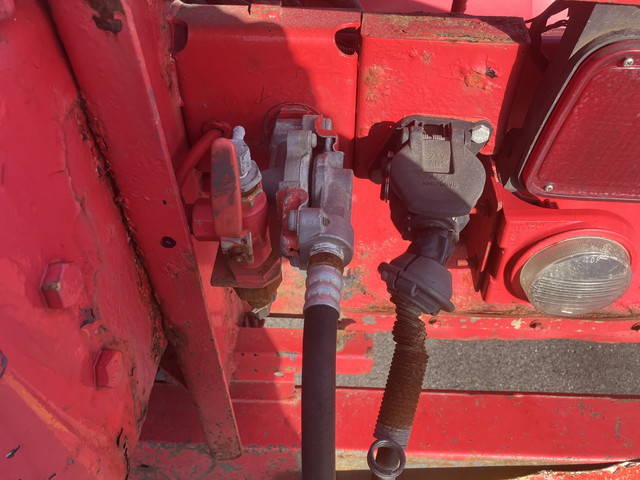 日野プロフィアコンテナ専用車大型（10t）[写真32]