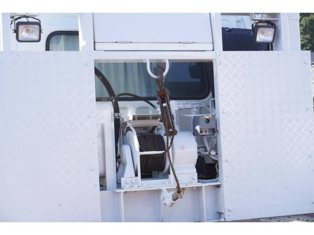 三菱ふそうファイターセルフローダー増トン（6t・8t）[写真09]