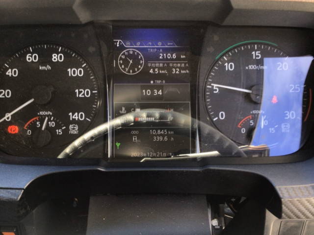 日野レンジャーコンテナ専用車中型（4t）[写真28]