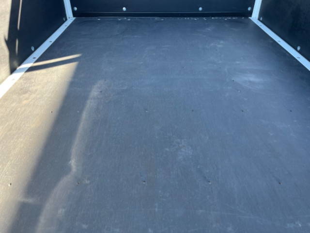 三菱ふそうキャンターダブルキャブ（Wキャブ）小型（2t・3t）[写真10]