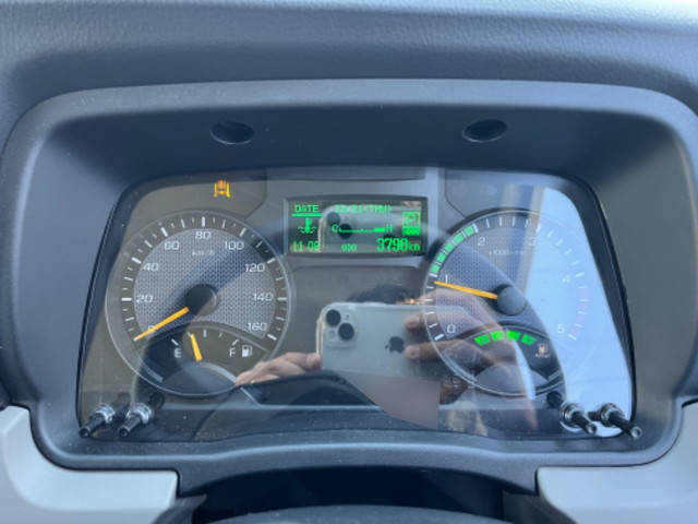 三菱ふそうキャンターダブルキャブ（Wキャブ）小型（2t・3t）[写真25]