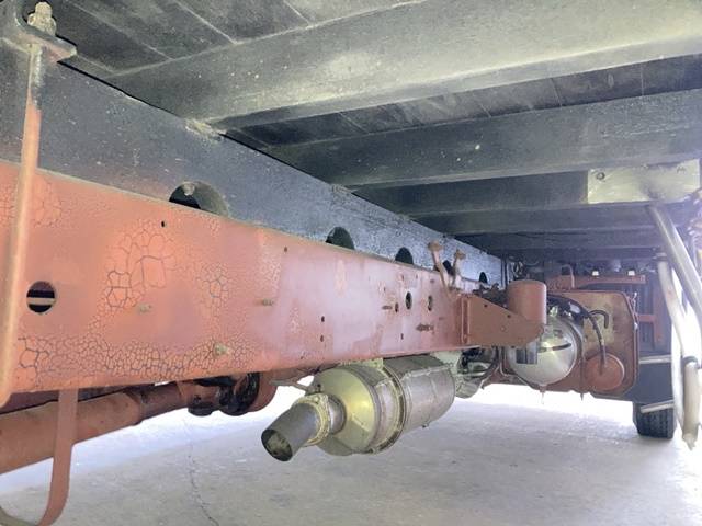 日野レンジャーアルミブロック中型（4t）[写真06]