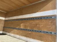 三菱ふそうキャンターアルミバン小型（2t・3t）[写真15]